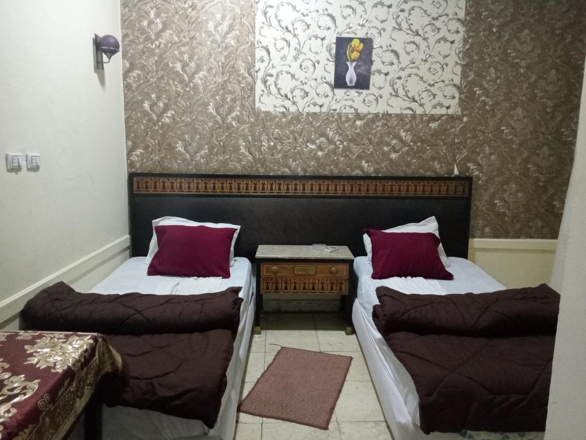 One Season Hostel Cairo Exterior photo