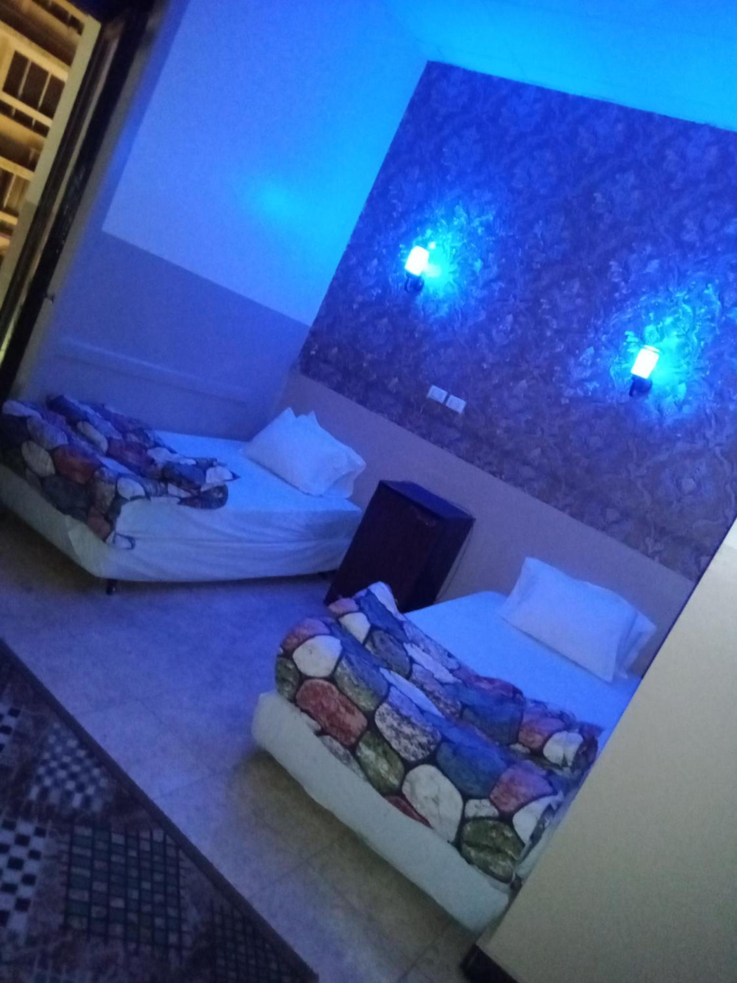 One Season Hostel Cairo Room photo