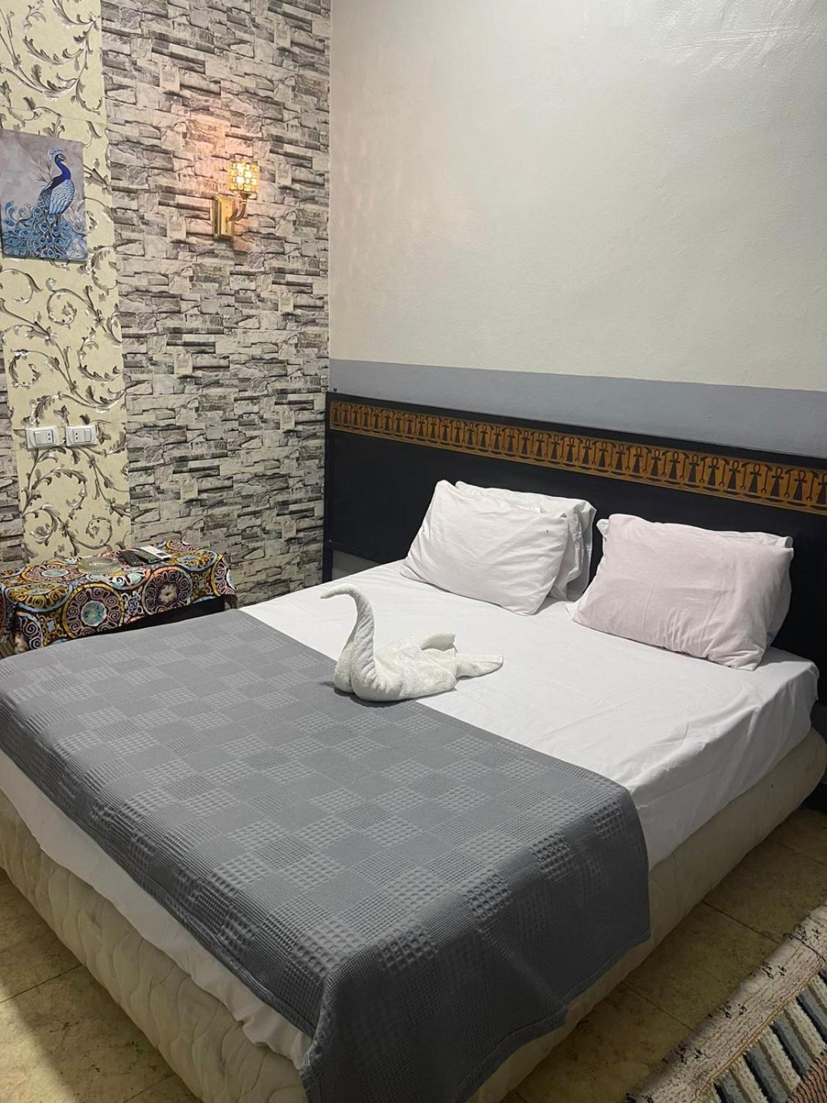 One Season Hostel Cairo Exterior photo