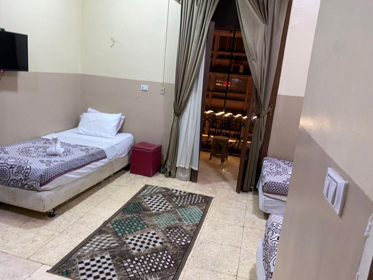 One Season Hostel Cairo Exterior photo