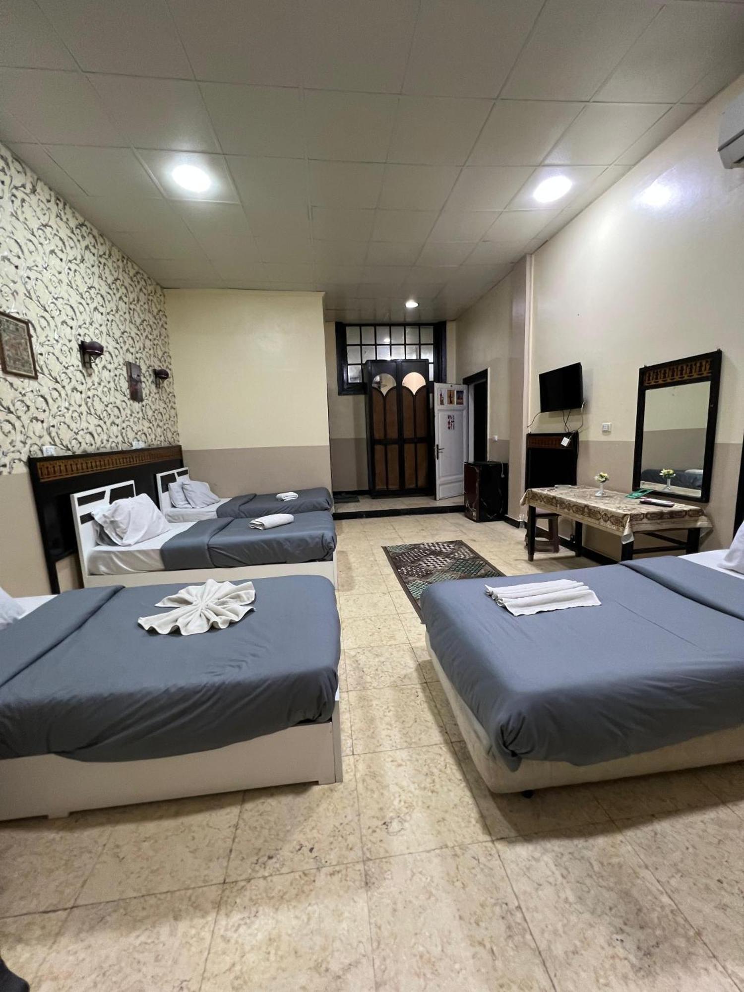One Season Hostel Cairo Exterior photo