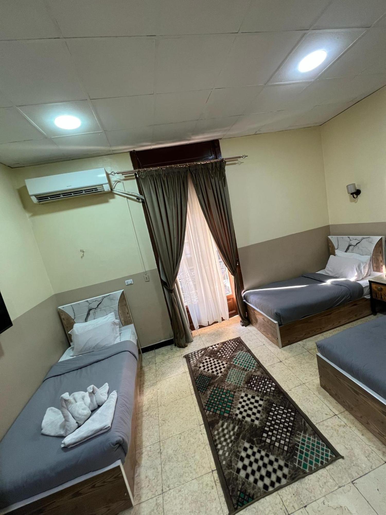 One Season Hostel Cairo Exterior photo